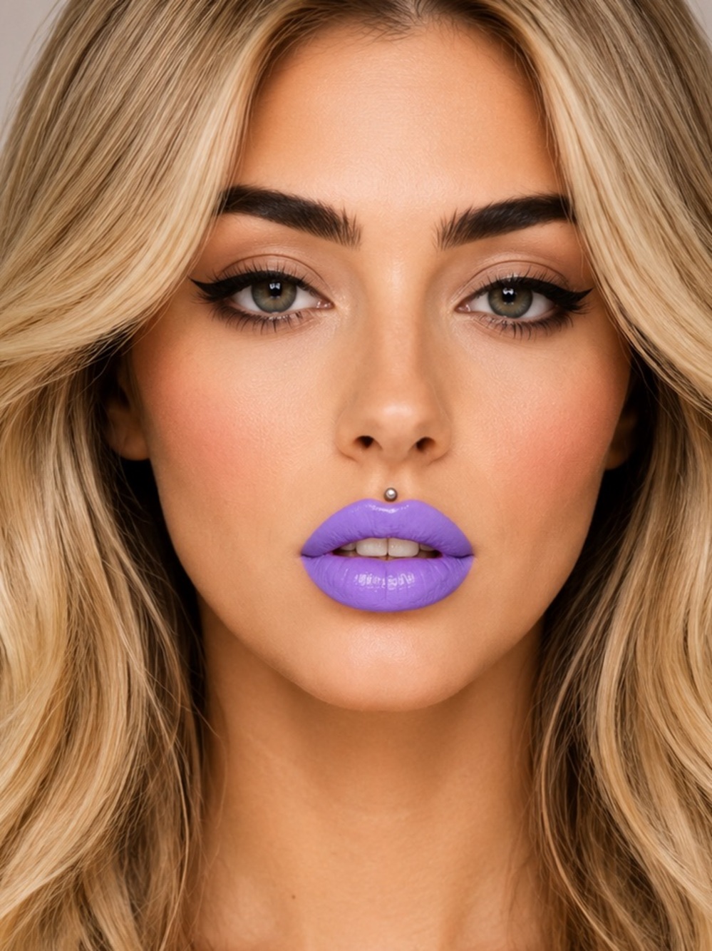 Jeffree Star FROSTING FOR DINNER Supreme Gloss Neon Lavender NIB Full Size